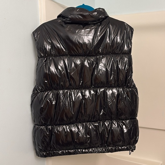 NWT Shiny Black Puffer Vest XL - Picture 4 of 6